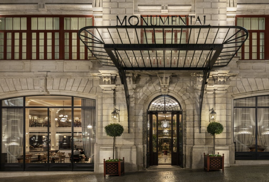 Le Monumental
